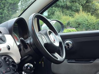 Fiat 500 1.2 Lounge Hatchback 3dr Petrol Manual Euro 4 (69 bhp)
