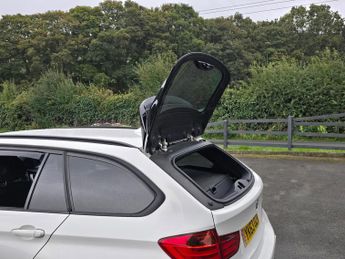 BMW 3 Series 3.0 330d M Sport Touring 5dr Diesel Auto Euro 5 (s/s) (258 ps)
