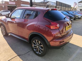 Nissan Juke 1.6 Tekna SUV 5dr Petrol Manual Euro 5 (s/s) (117 ps)