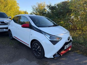 Toyota AYGO 1.0 VVT-i x-trend Hatchback 5dr Petrol Manual Euro 6 (s/s) (71 p