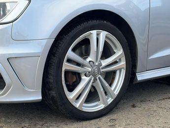 Audi A3 1.8 TFSI S line S Tronic quattro Euro 6 (s/s) 3dr