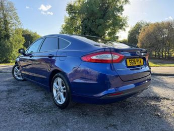 Ford Mondeo 2.0 TDCi Zetec Hatchback 5dr Diesel Manual Euro 6 (s/s) (150 ps)