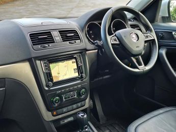Skoda Yeti 1.2 TSI SE L Drive Outdoor 5dr Petrol DSG Euro 6 (s/s) (110 ps)