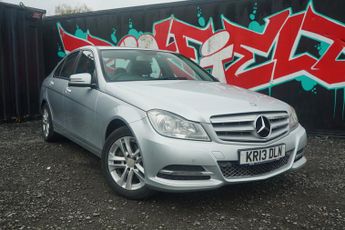 Mercedes C Class 2.1 C220 CDI BlueEfficiency Executive SE Saloon 4dr Diesel G-Tro