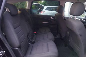 Ford S-Max 2.0 TDCi Titanium MPV 5dr Diesel Powershift Euro 5 (163 ps)