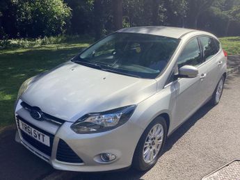 Ford Focus 1.6L TITANIUM TDCI Hatchback 5dr Diesel Manual Euro 5 (113 bhp)