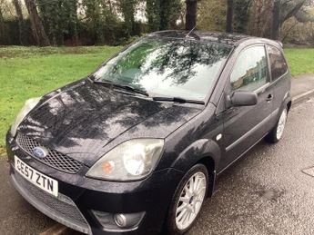 Ford Fiesta 1.6 Chequered Flag 3dr