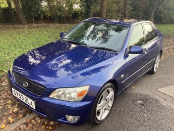 Lexus IS 2.0L 200 SE Saloon 4dr Petrol Automatic Euro 3 (153 bhp)