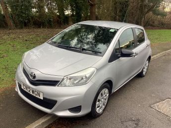 Toyota Yaris 1.0L VVT-I T2 Hatchback 5dr Petrol Manual Euro 5 (70 bhp)