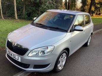 Skoda Fabia 1.2L SE 12V Hatchback 5dr Petrol Manual Euro 5 (68 bhp)