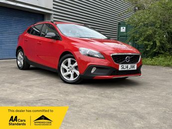Volvo V40 1.6L Cross Country Luxury D2 Hatchback 5dr Diesel Manual Euro 5 