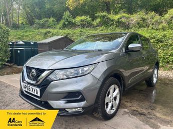 Nissan Qashqai 1.3 DIG-T Acenta Premium SUV 5dr Petrol Manual Euro 6 (s/s) (140