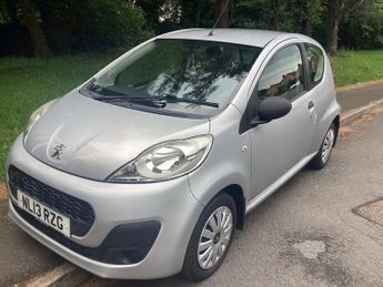 Peugeot 107 1.0L Access Hatchback 3dr Petrol Manual Euro 5 (68 bhp)