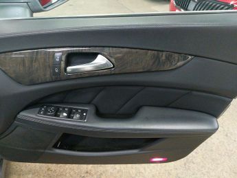 Mercedes-Benz CLS 3.5 CLS350 V6 AMG Sport Coupe G-Tronic+ Euro 5 (s/s) 4dr