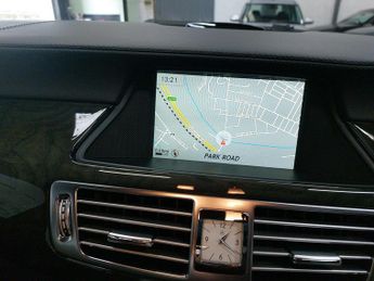 Mercedes-Benz CLS 3.5 CLS350 V6 AMG Sport Coupe G-Tronic+ Euro 5 (s/s) 4dr