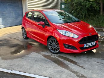 Ford Fiesta 1.0L Zetec S Hatchback 3dr Petrol Manual Euro 5 (123 bhp)