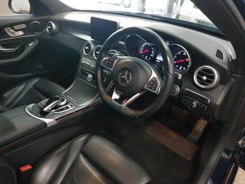 Mercedes-Benz C Class 2.1 C220d AMG Line (Premium) 7G-Tronic+ Euro 6 (s/s) 5dr