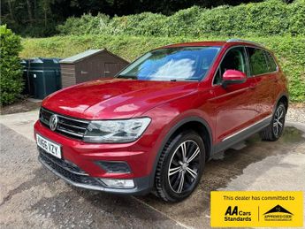 Volkswagen Tiguan 2.0 TDI BlueMotion Tech SE Navigation SUV 5dr Diesel Manual 4Mot