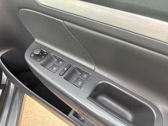 Volkswagen Golf gti Petrol Euro 1