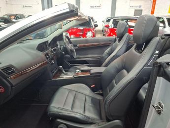 Mercedes-Benz E Class 1.8 E200 CGI BlueEfficiency SE Cabriolet Tiptronic Euro 5 (s/s) 
