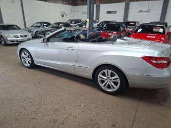 Mercedes-Benz E Class 1.8 E200 CGI BlueEfficiency SE Cabriolet Tiptronic Euro 5 (s/s) 