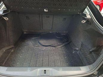Skoda Octavia 2.0 TDI Laurin & Klement DSG Euro 5 5dr