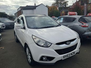 Hyundai IX35 2.0 CRDi Premium SUV 5dr Diesel Manual 4WD Euro 5 (134 bhp)