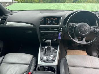 Audi Q5 2.0 TDI S line Plus SUV 5dr Diesel S Tronic quattro Euro 5 (s/s)