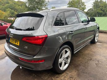 Audi Q5 2.0 TDI S line Plus SUV 5dr Diesel S Tronic quattro Euro 5 (s/s)