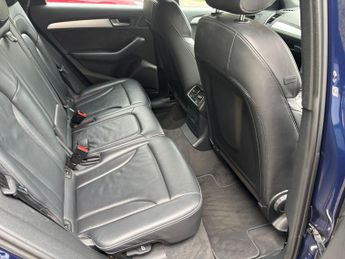 Audi Q5 2.0 TDI S line Plus SUV 5dr Diesel S Tronic quattro Euro 6 (s/s)