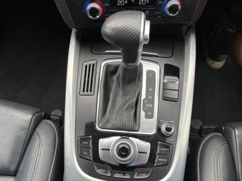 Audi Q5 2.0 TDI S line Plus SUV 5dr Diesel S Tronic quattro Euro 6 (s/s)