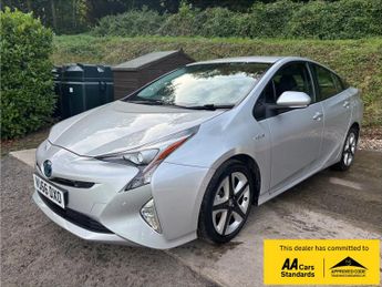 Toyota Prius 1.8 VVT-h Excel Hatchback 5dr Petrol Hybrid CVT Euro 6 (s/s) (15