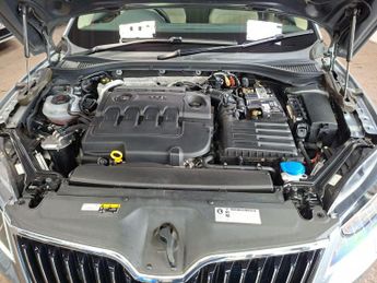 Skoda Superb 2.0 TDI Laurin & Klement DSG 4WD Euro 6 (s/s) 5dr