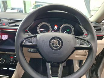 Skoda Superb 2.0 TDI Laurin & Klement DSG 4WD Euro 6 (s/s) 5dr