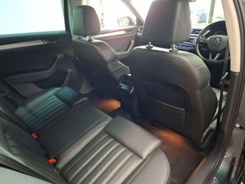 Skoda Superb 2.0 TDI SE L Executive DSG Euro 6 (s/s) 5dr
