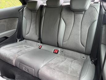 Audi A3 1.5 TFSI CoD S line Hatchback 3dr Petrol S Tronic Euro 6 (s/s) (