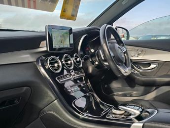 Mercedes-Benz GLC 2.1L 250 D 4Matic AMG Line Premium Auto SUV 5dr Diesel Automatic