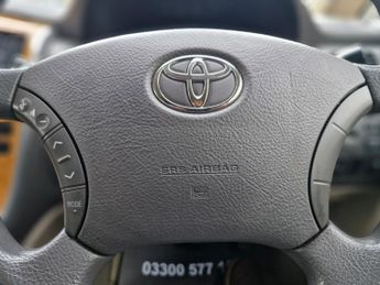 Toyota Alphard 2.4 Petrol Automatic 7 SEATA