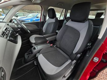 Citroen C4 Picasso 1.6L C4 Grand Picasso VTR+ Air e-HDi Semi-Auto MPV 5dr Diesel Se