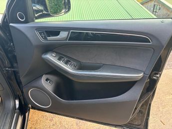 Audi Q5 2.0 TFSI S line Plus SUV 5dr Petrol Tiptronic quattro Euro 6 (s/