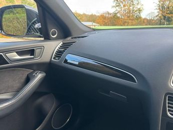 Audi Q5 2.0 TFSI S line Plus SUV 5dr Petrol Tiptronic quattro Euro 6 (s/