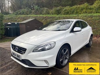 Volvo V40 2.0 D4 R-Design Nav Hatchback 5dr Diesel Manual Euro 6 (s/s) (19