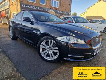 Jaguar XJ 3.0d V6 Luxury Saloon 4dr Diesel Auto Euro 5 (275 ps)