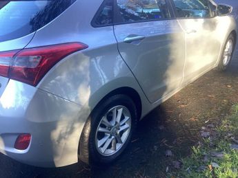 Hyundai I30 1.6L Active Auto Hatchback 5dr Petrol Automatic Euro 5 (118 bhp)
