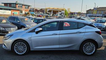 Vauxhall Astra 1.6 CDTi BlueInjection Elite Nav Auto Euro 6 5dr