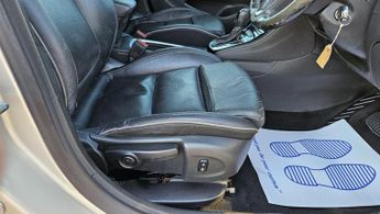 Vauxhall Astra 1.6 CDTi BlueInjection Elite Nav Auto Euro 6 5dr