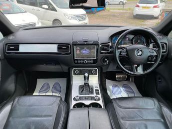 Volkswagen Touareg 4.2 TDI V8 Altitude Tiptronic 4WD Euro 5 5dr