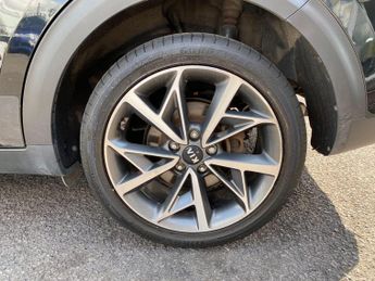 Kia Niro 1.6 GDi 3 DCT Euro 6 (s/s) 5dr