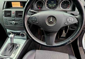 Mercedes-Benz C Class 1.6 C180K BlueEfficiency Sport Auto Euro 4 5dr