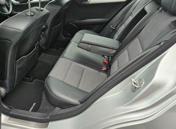 Mercedes-Benz C Class 1.6 C180K BlueEfficiency Sport Auto Euro 4 5dr